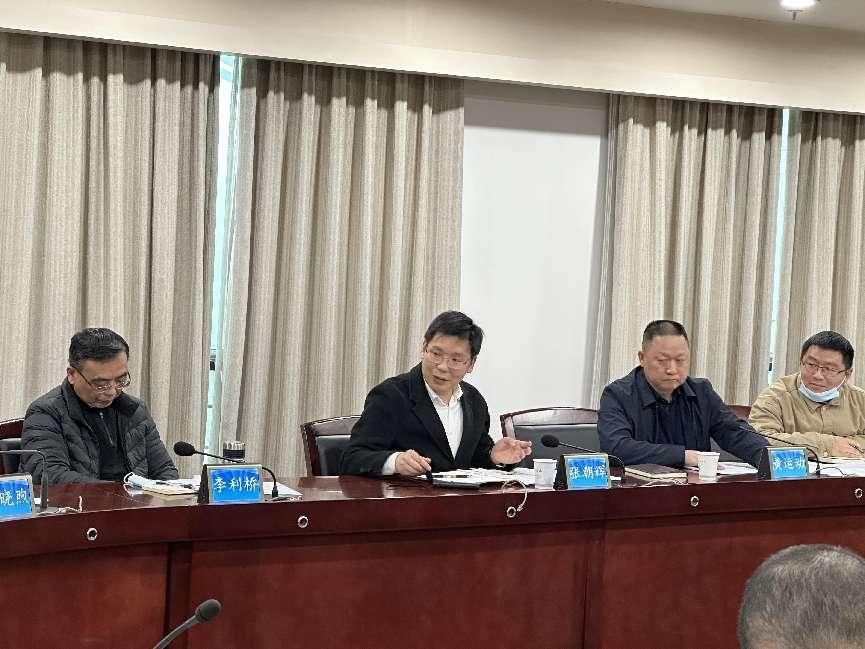 市生态环境局主要领导赴硚口区专题调研汉江湾土壤修复工作